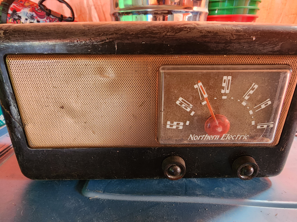 Vintage Northern Electric Radio