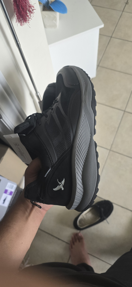 Brand New Eddie Bauer Runner Black Waterproof Shoes
