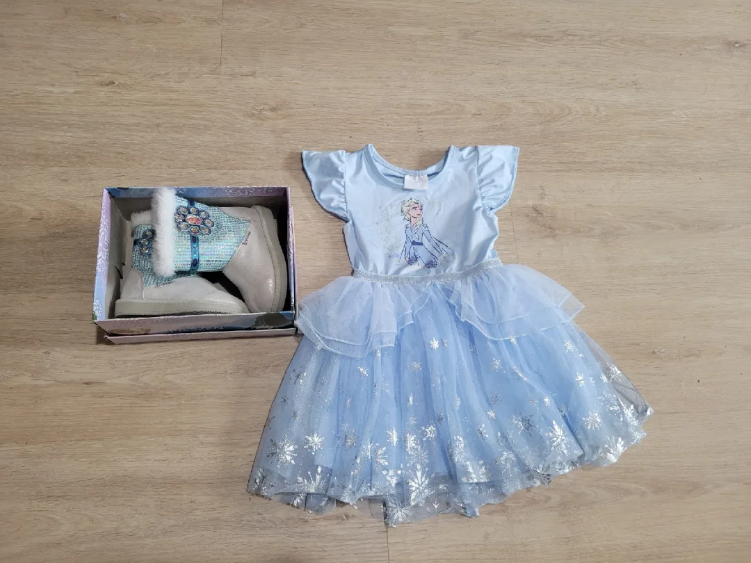 Disney Frozen Elsa Dress & Boots Set thumbnail