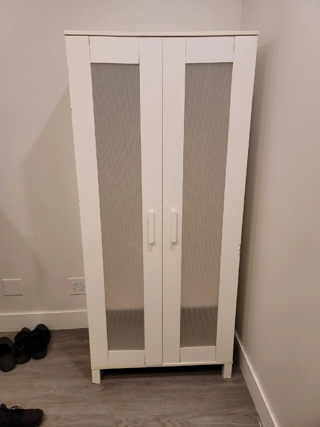 IKEA Hemnes White Wardrobe image indicator(2)