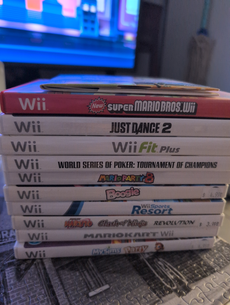 Nintendo Wii Console with Games and Accessories - photo 3
