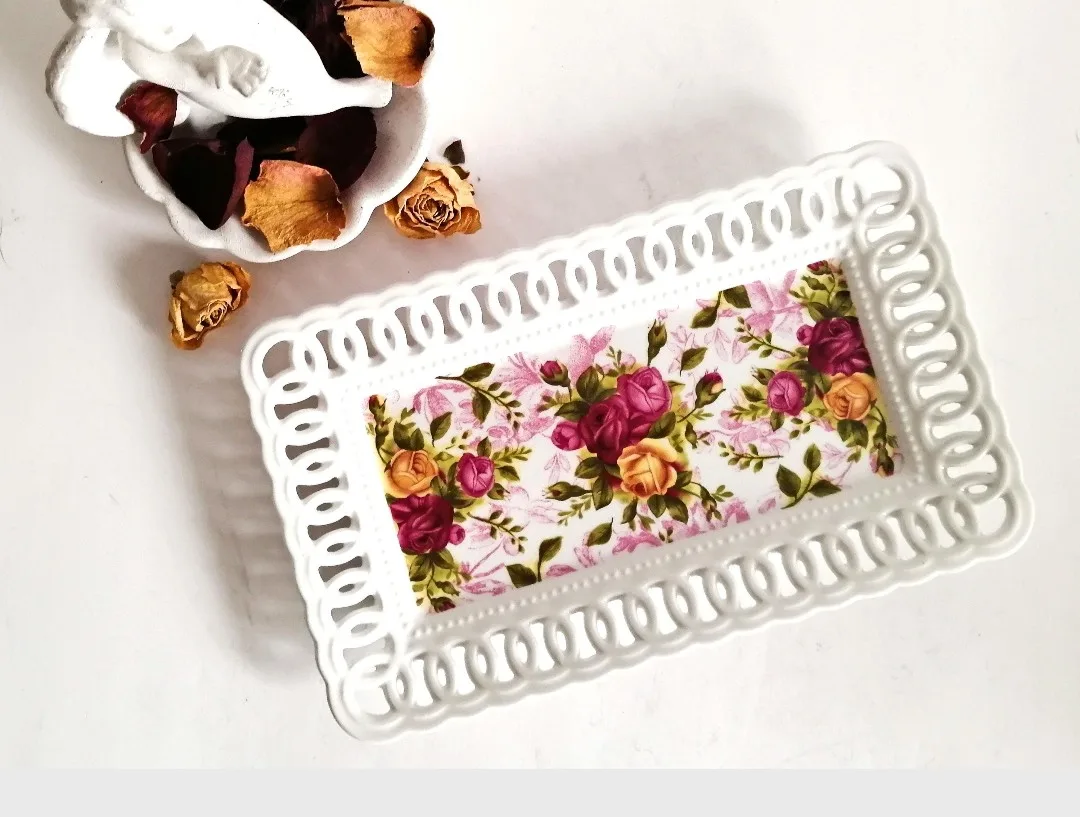 Royal Albert Porcelain Dish ~ Perfume Display Tray image indicator(7)