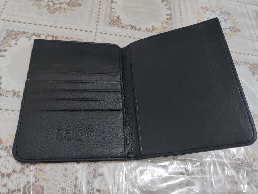 Passport Wallet RFID Pochette - Royal Specialty Sales image indicator(3)