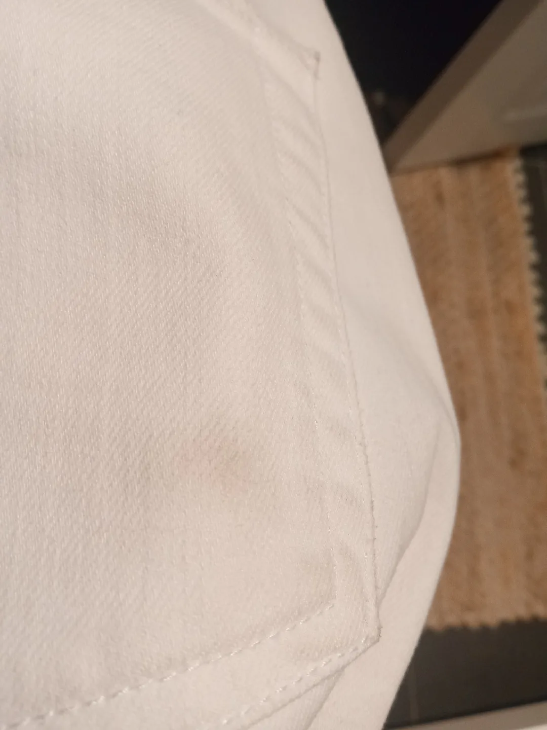 H&M White Jeans - US Size 33 x 32 image indicator(10)