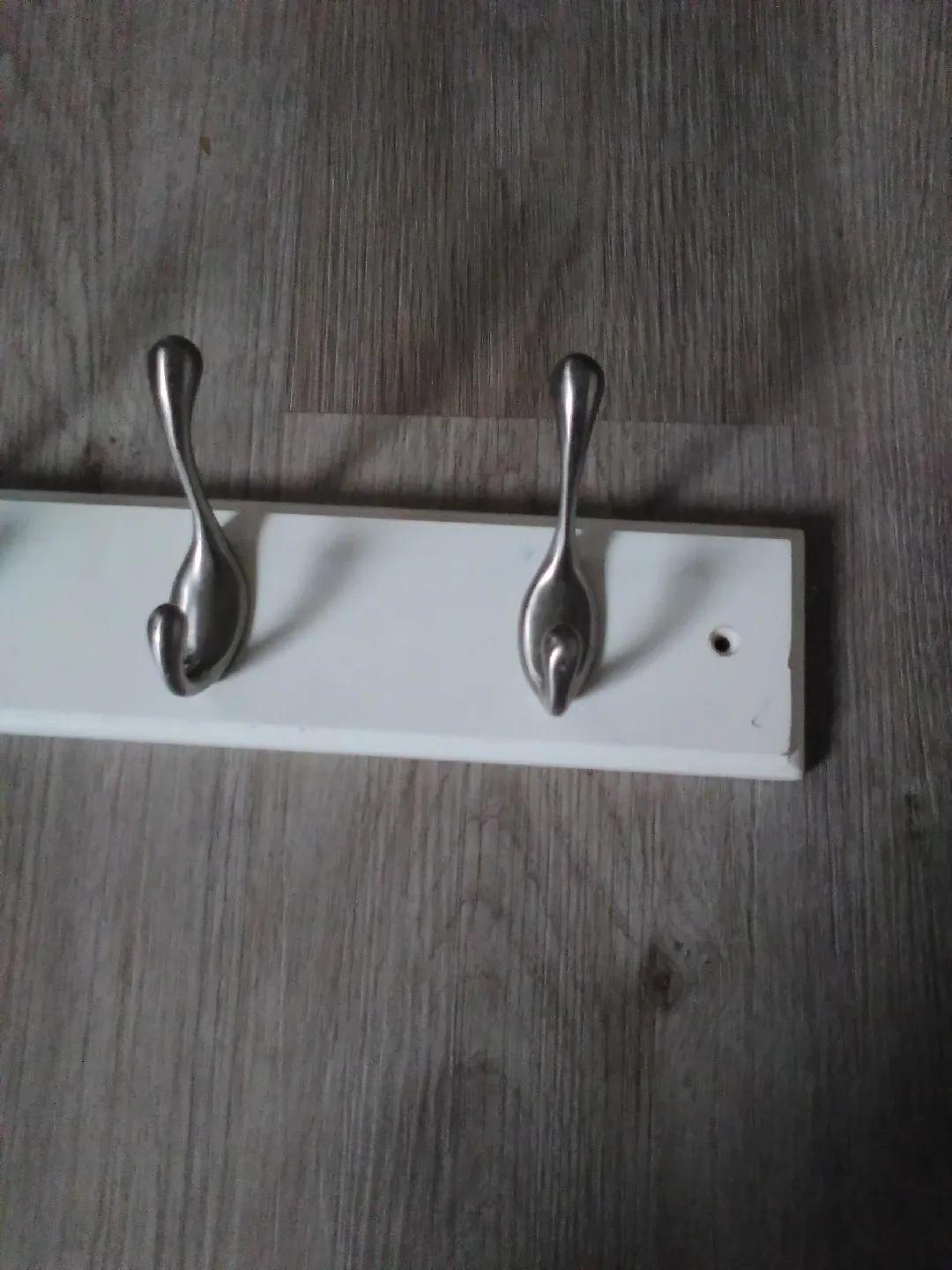 White Coat Rack with 4 Hooks 🥕 image indicator(5)