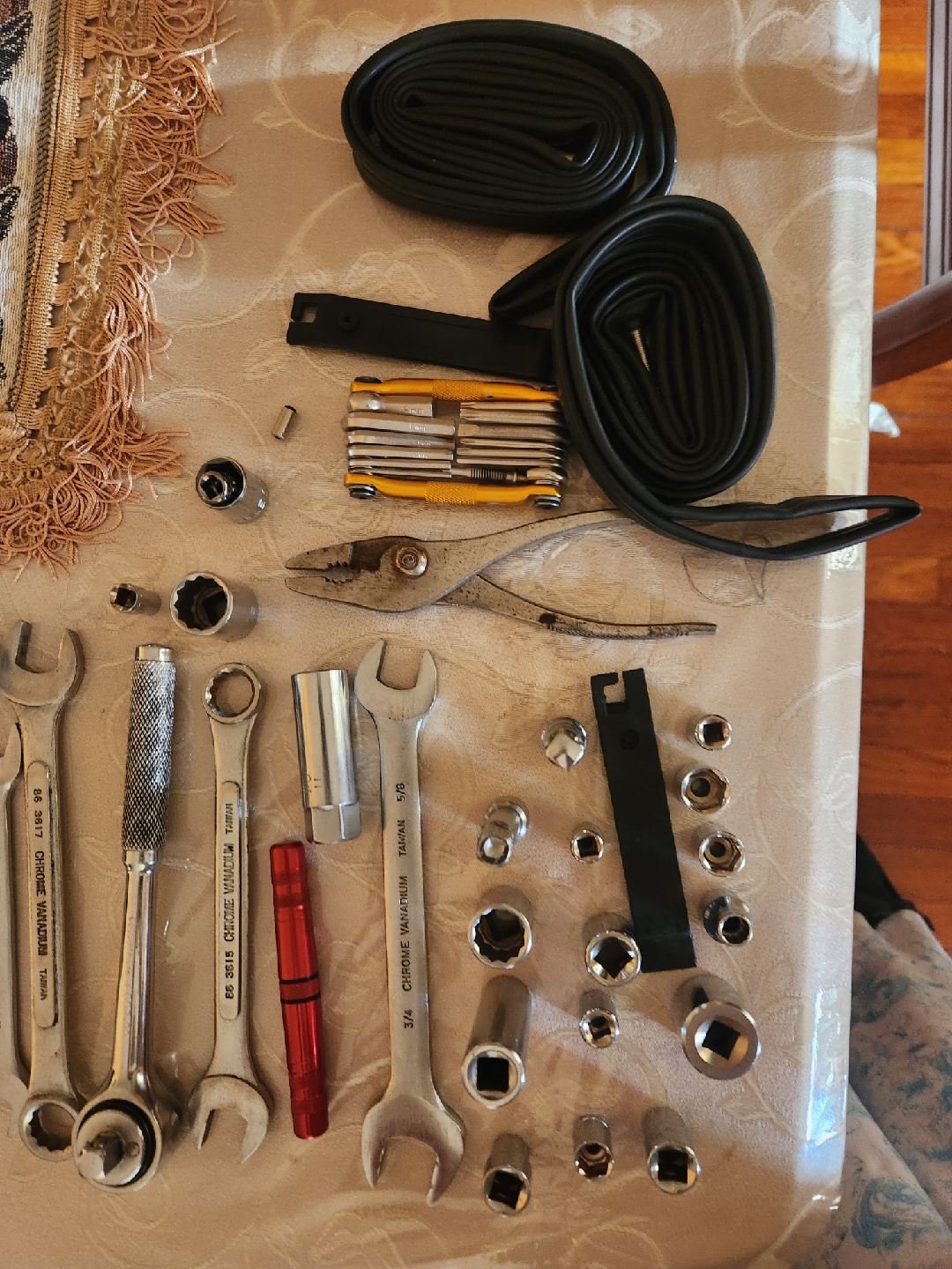 Mixed Lot of bike tools - photo 3