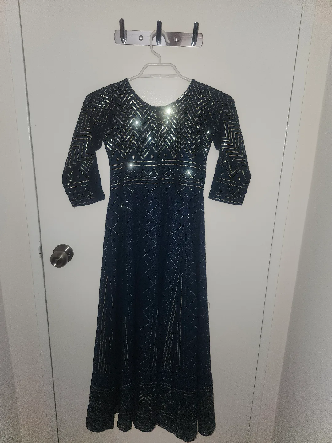 Blue teal Embellished Party Dress size 7-8 years old image indicator(5)