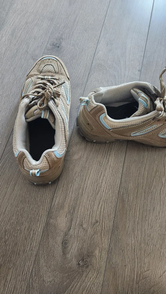 Coleman Hiking Shoes thumbnail