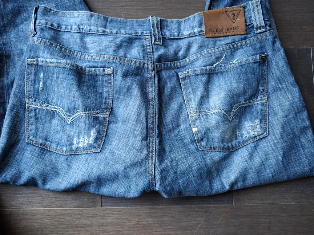 Mens Guess jeans image indicator(3)