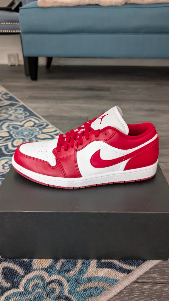 Air Jordan 1 Low image indicator(5)