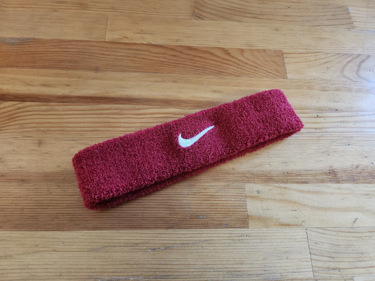 Nike Headband - Burgundy Red thumbnail