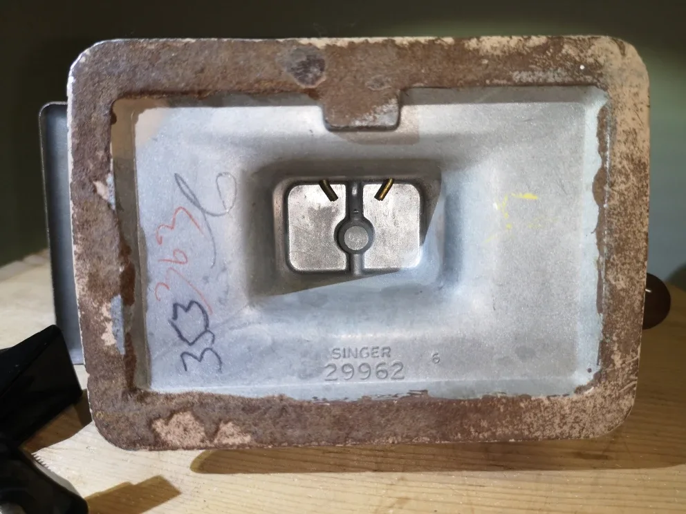 ⭐Singer Sewhandy Model 20 ~ Vintage Antique Sewing Machine image indicator(10)