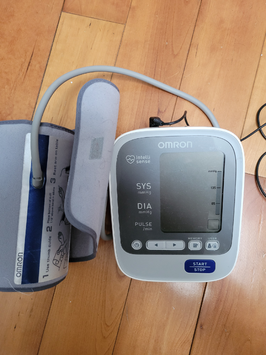 Omron BP762 Blood Pressure Monitor
