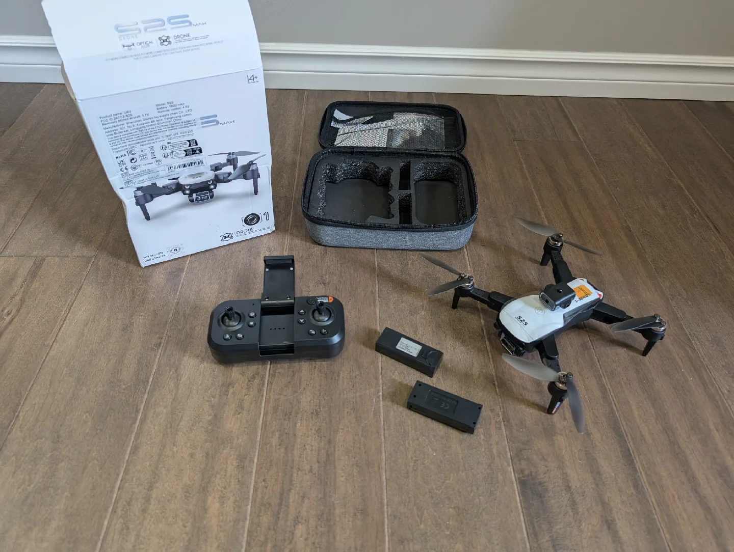 Brand New Dual Camera 6K Drone For Sale image indicator(3)
