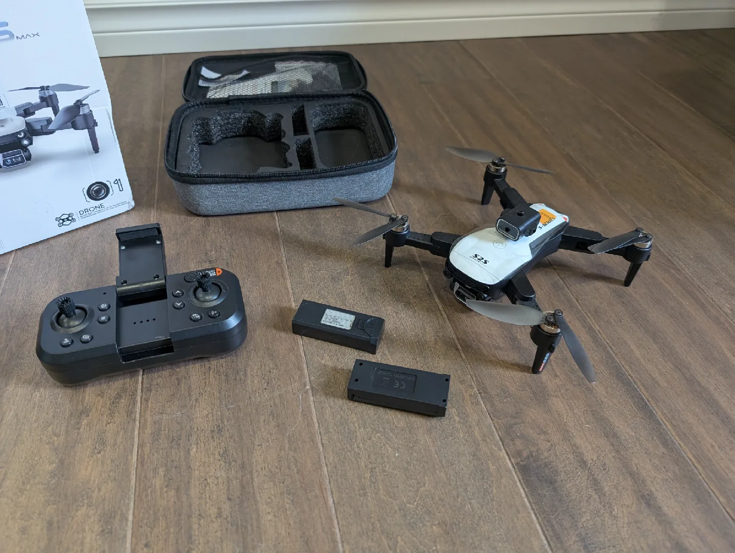 Brand New Dual Camera 6K Drone For Sale image indicator(5)