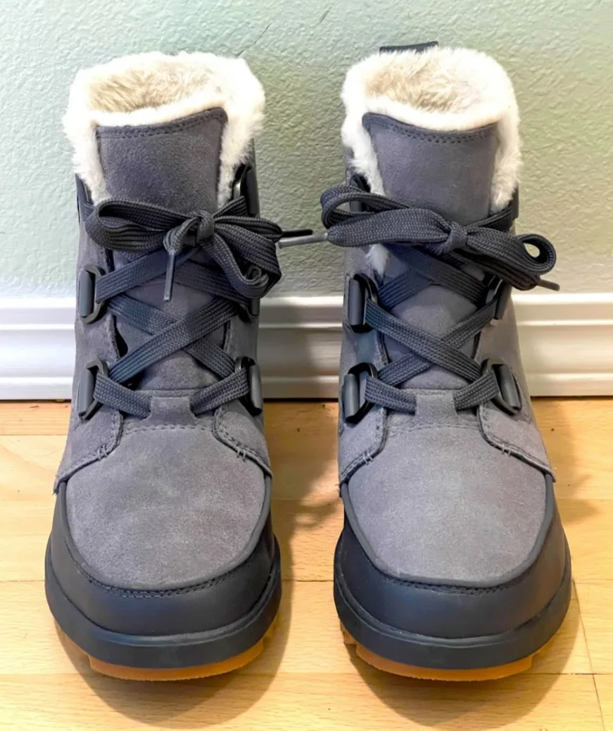 SOREL TiVoli IV Winter Waterproof Women's Boots Size 8 thumbnail