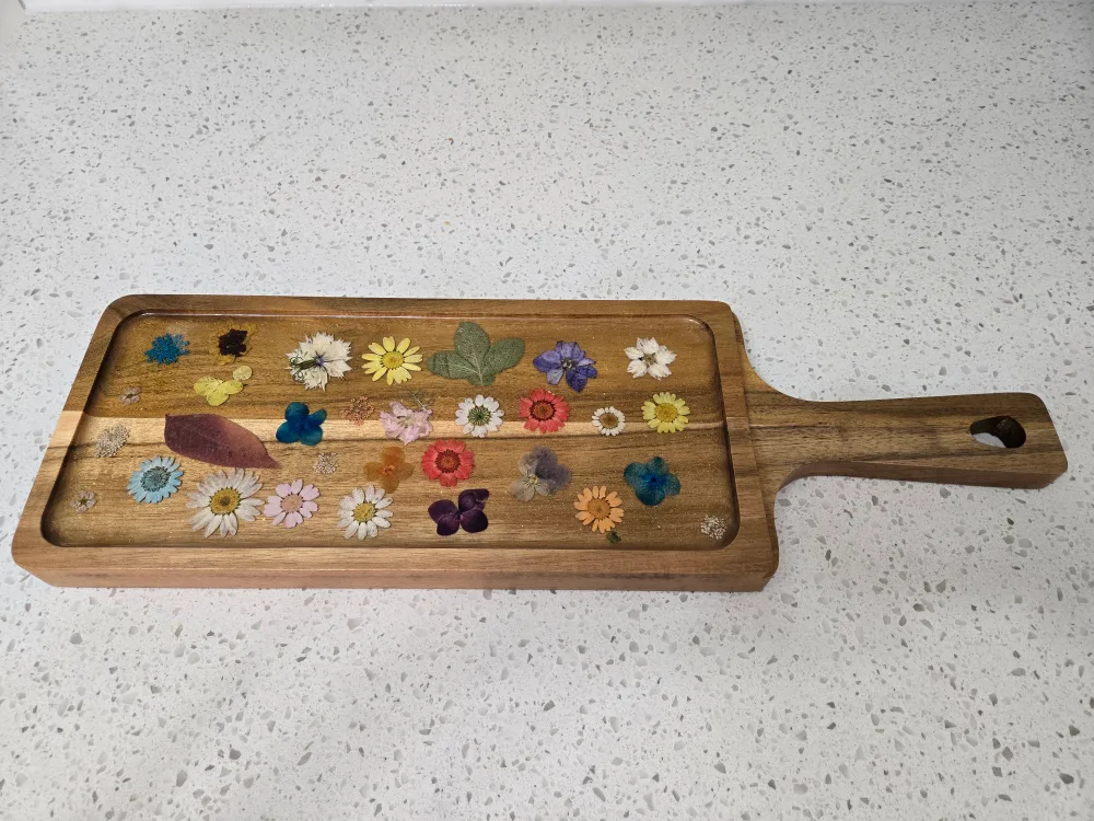 Wooden Serving Tray with Floral Decoration image indicator(2)