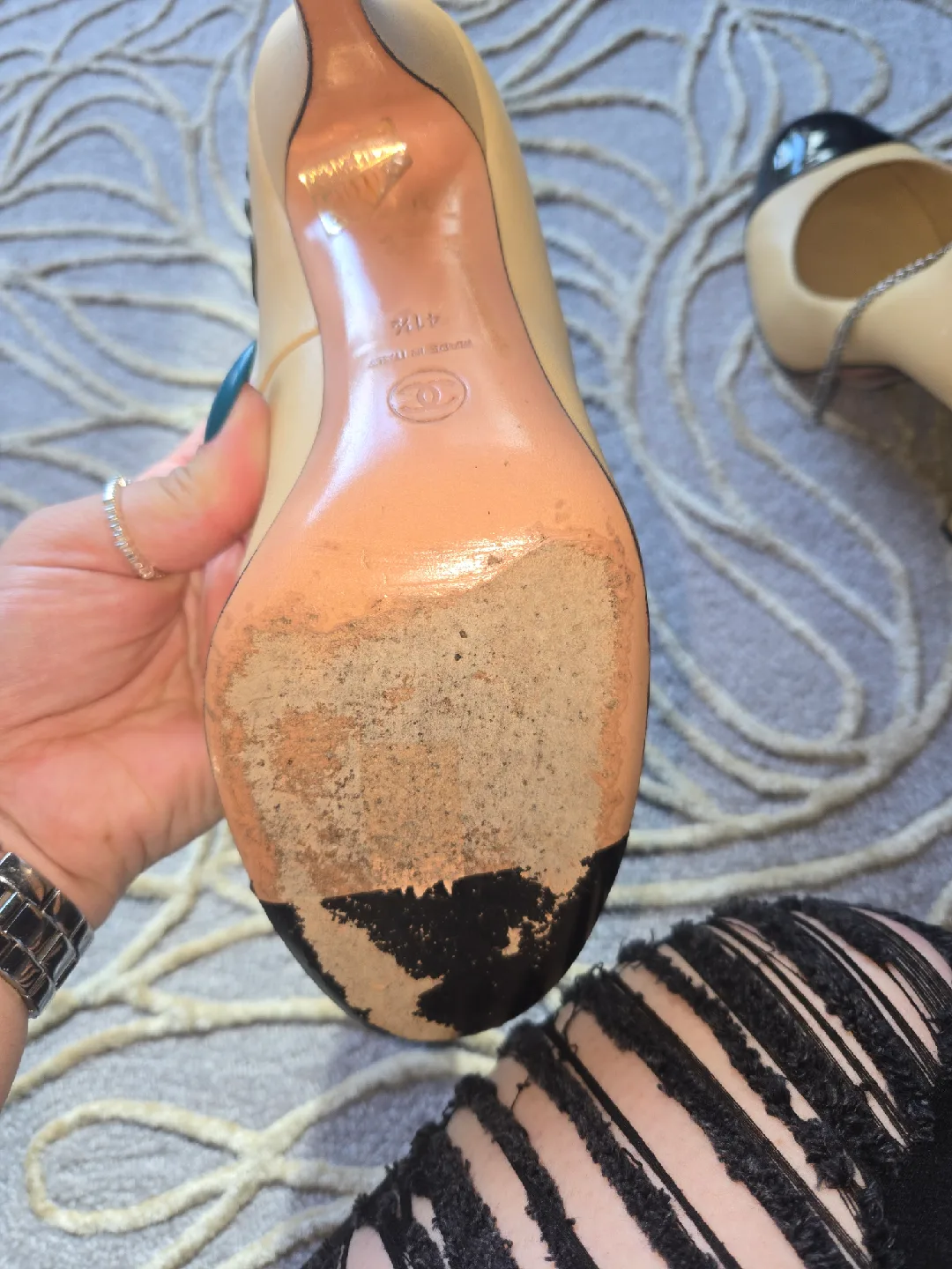 Chanel Beige & Black Heels - Size 41.5 image indicator(3)