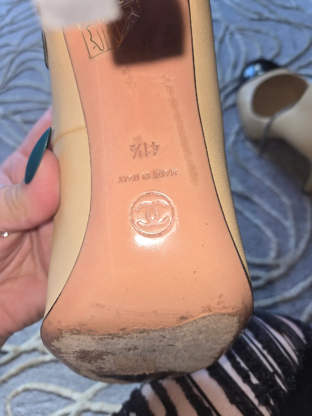 Chanel Beige & Black Heels - Size 41.5 image indicator(4)