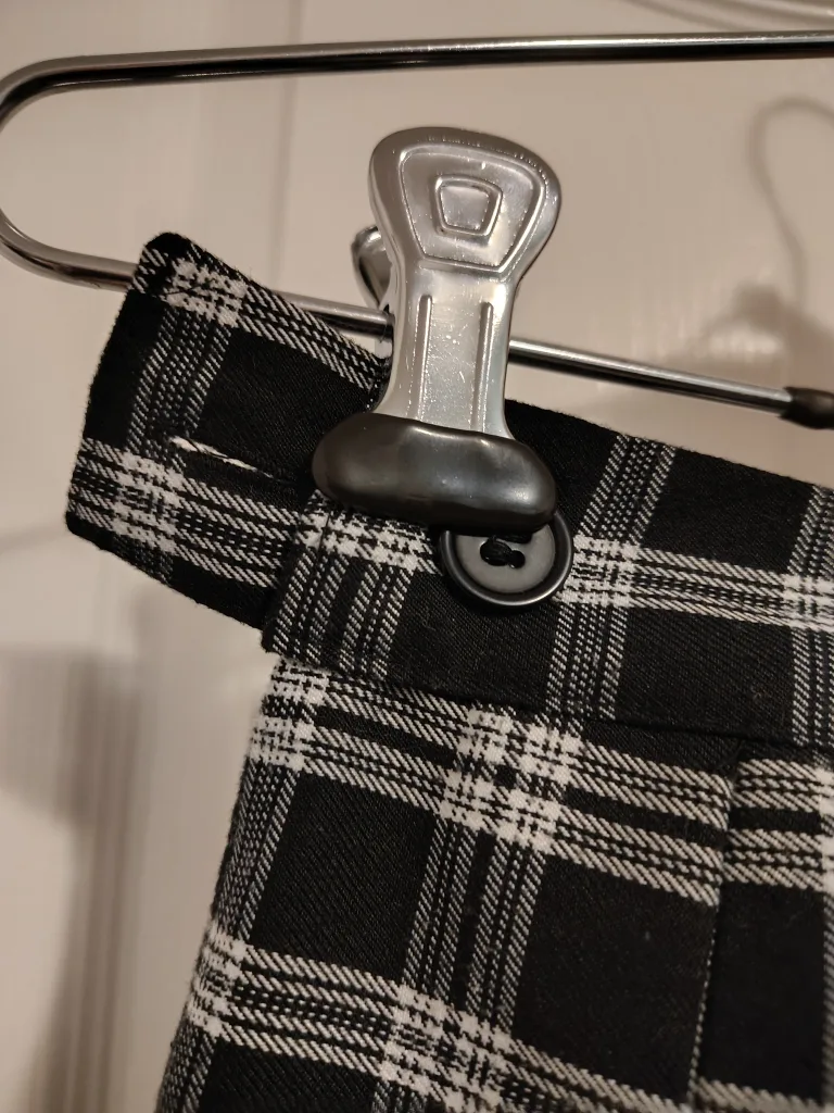 Black & White Plaid Pleated mini Skirt image indicator(3)