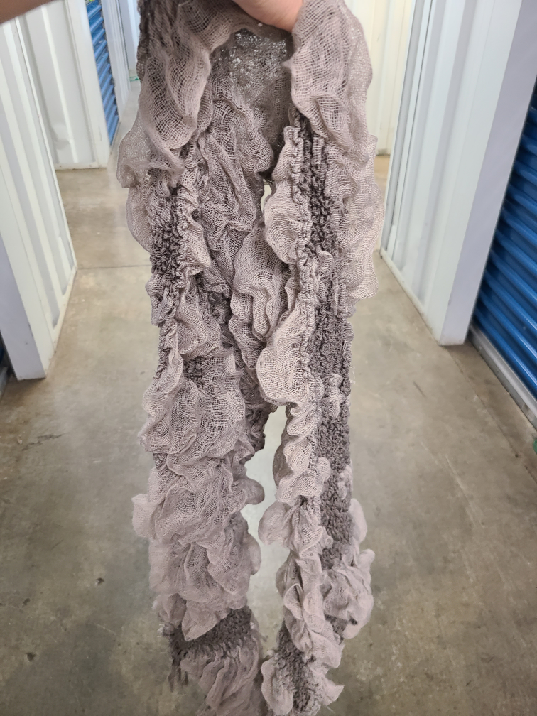 Gray Ruffle Scarf - photo 3