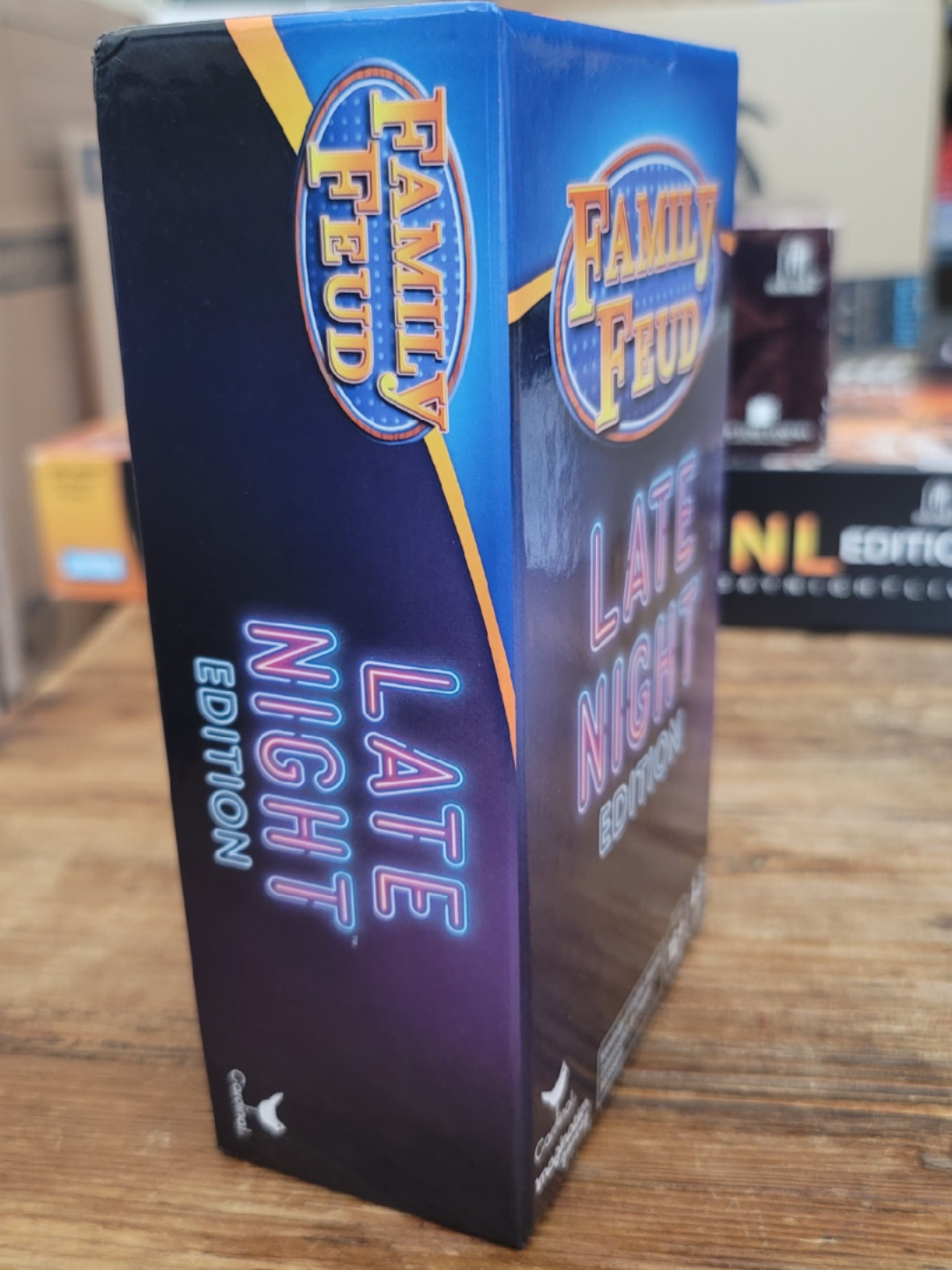 Board Game: Family Feud Late Night Edition - photo 2