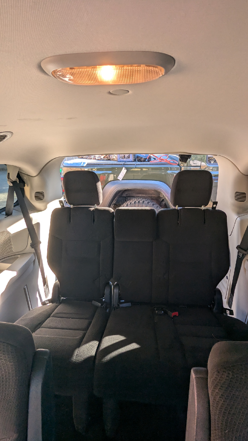 Dodge Grand Caravan - photo 4