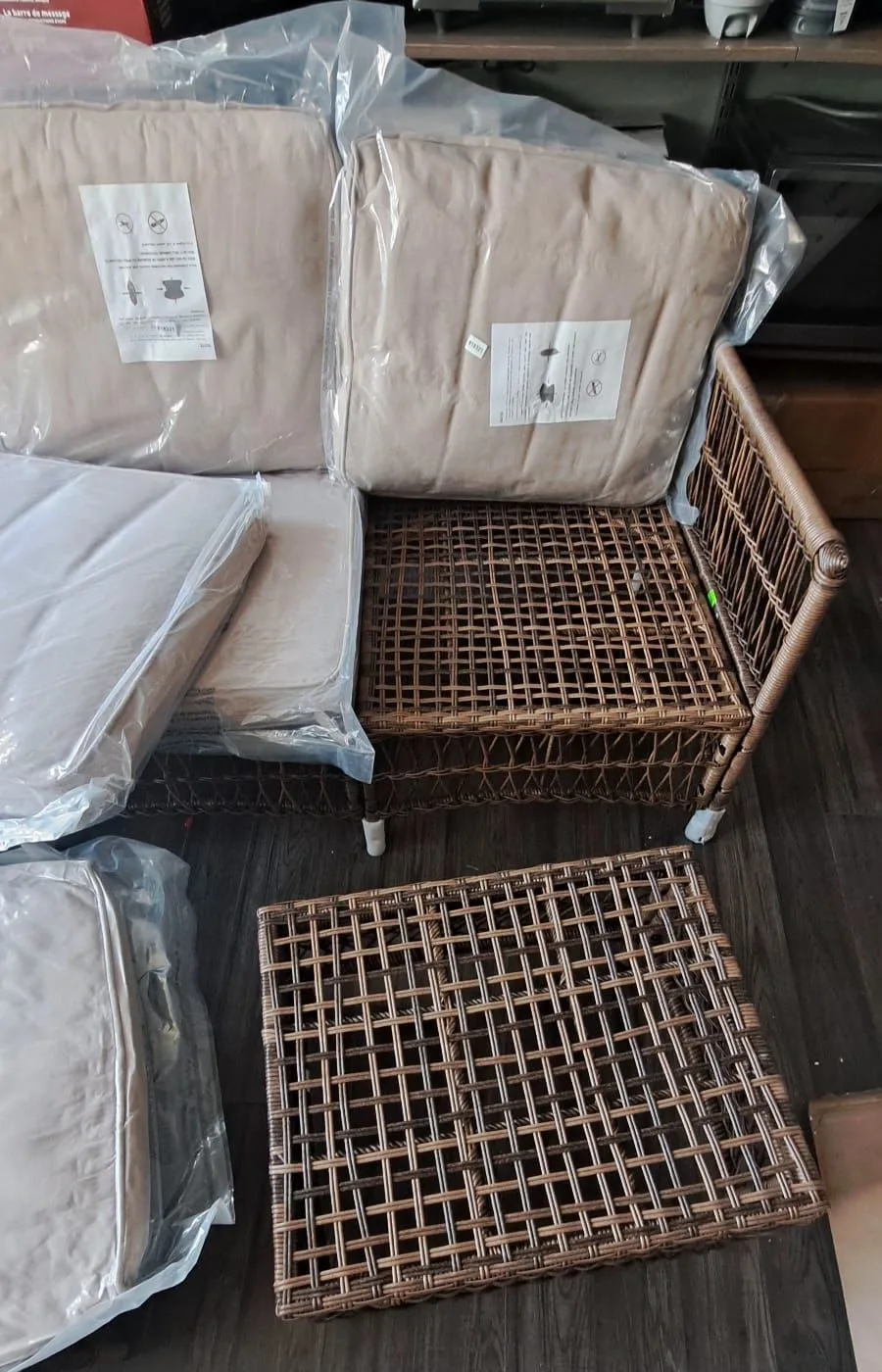 Haplife Wicker Sofa with Cushions - Like New! image indicator(3)