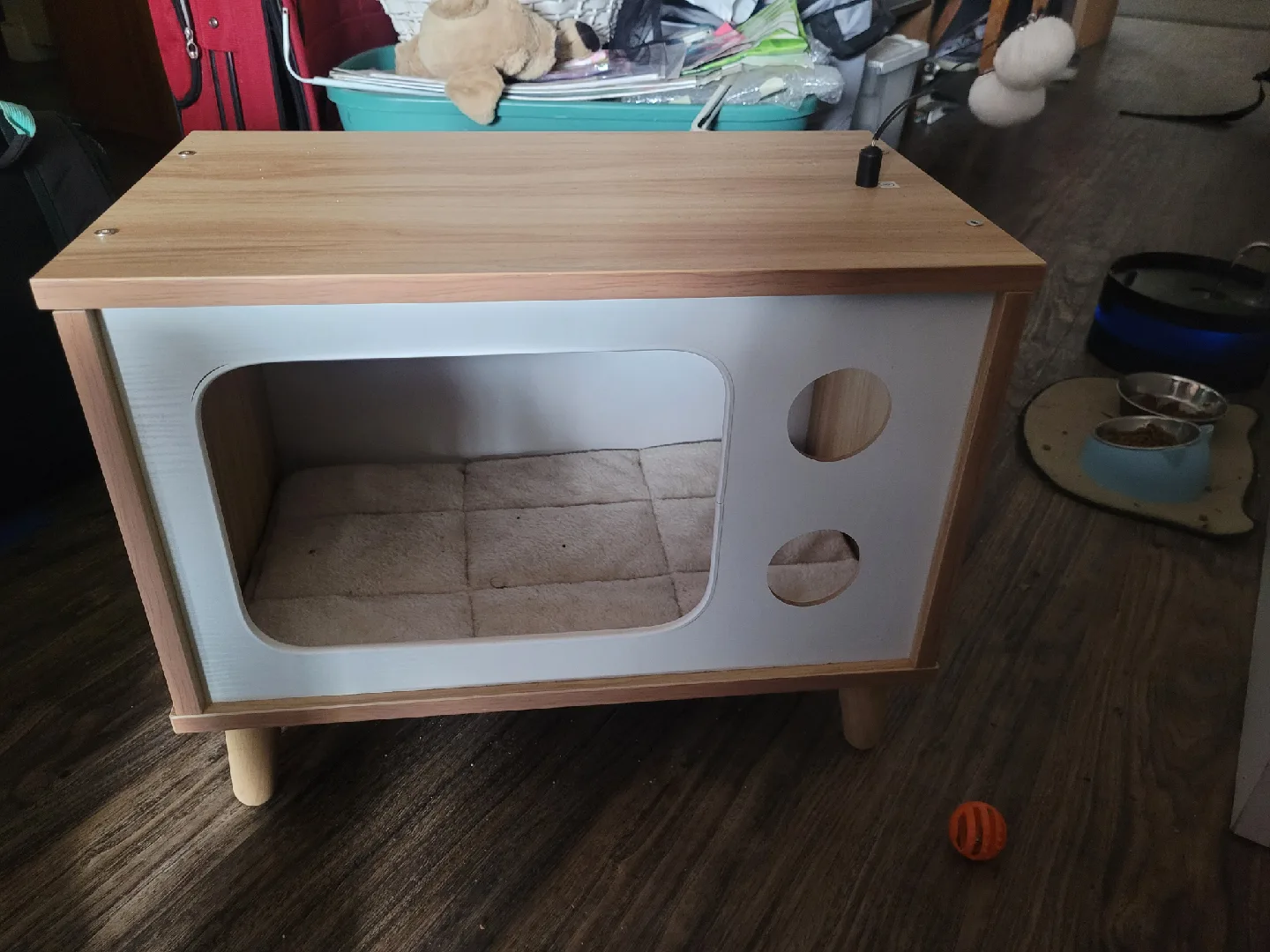 Wooden Cat House/End Table