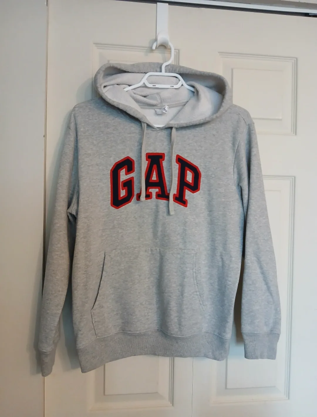 GAP Grey Hoodie S/ M size thumbnail