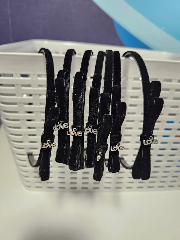 Black Velvet Headband(New, Wrapped)