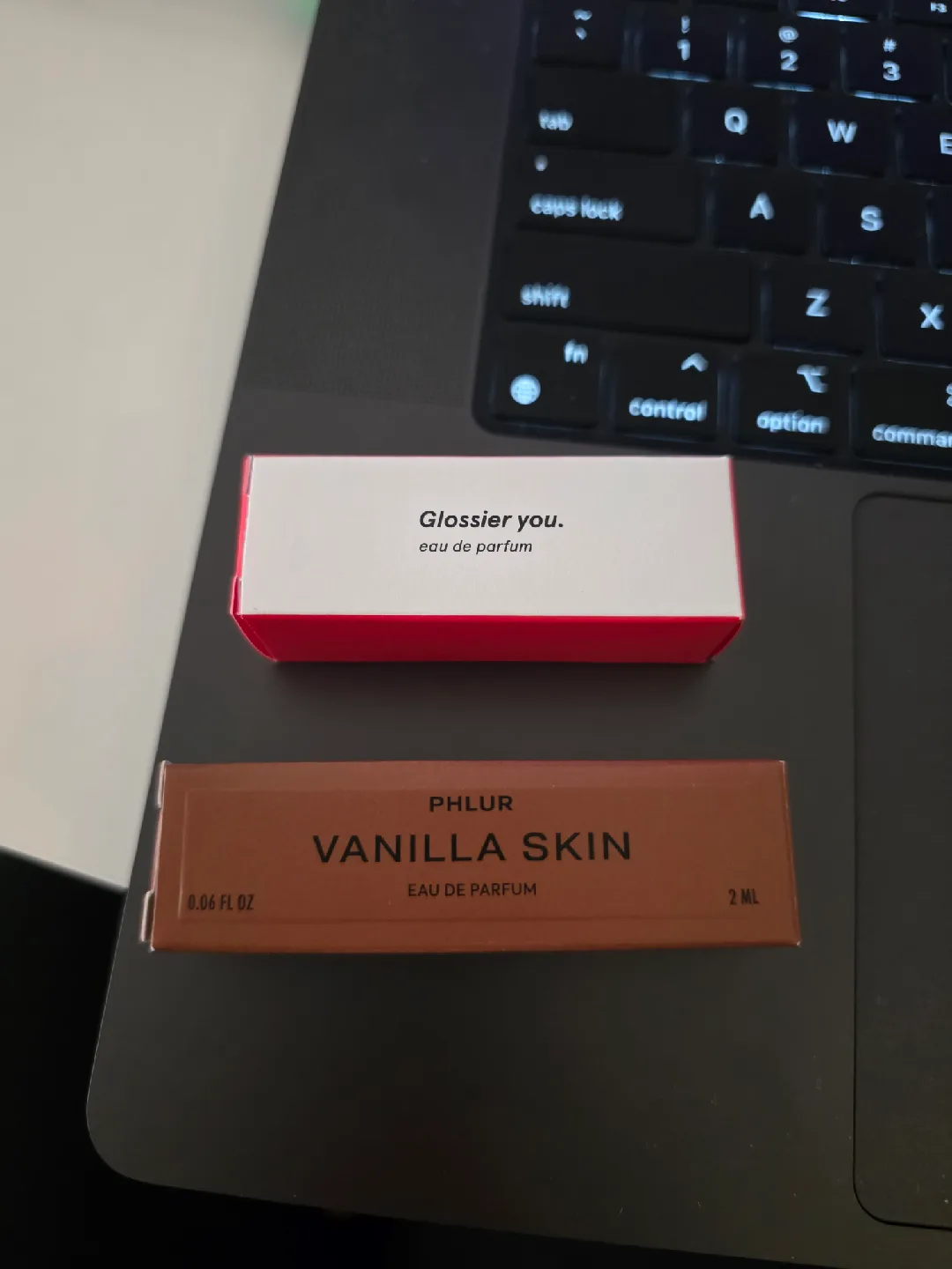 Phlur Vanilla Skin & Glossier You Eau de Parfum Samples thumbnail