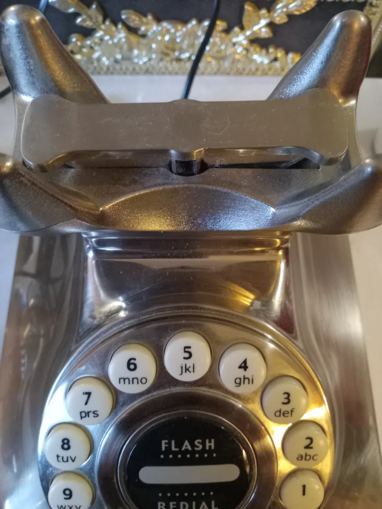 Vintage Rotary Dial Telephone - Silver image indicator(5)