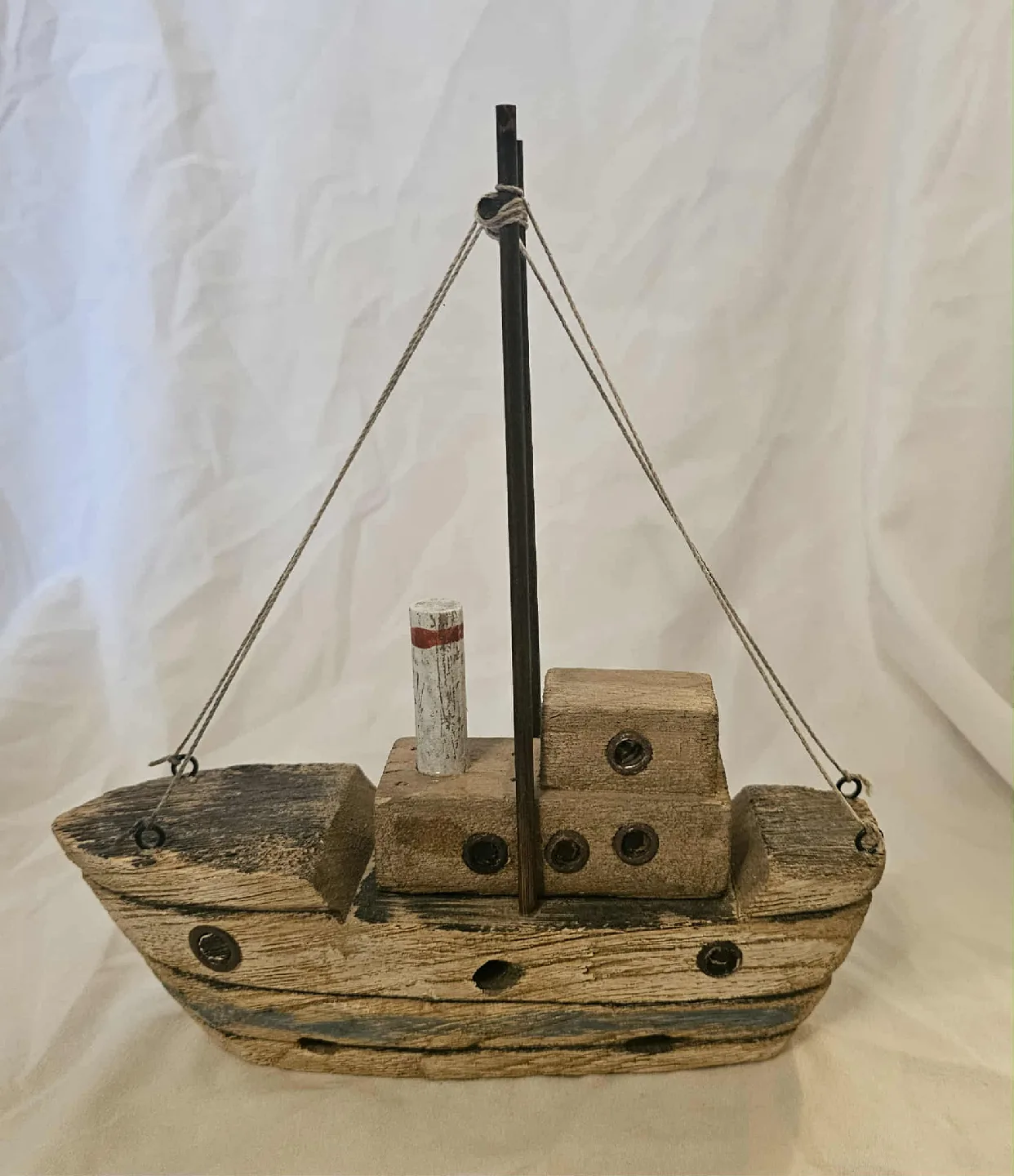 Multi-Coloured Small Wooden Ship image indicator(3)