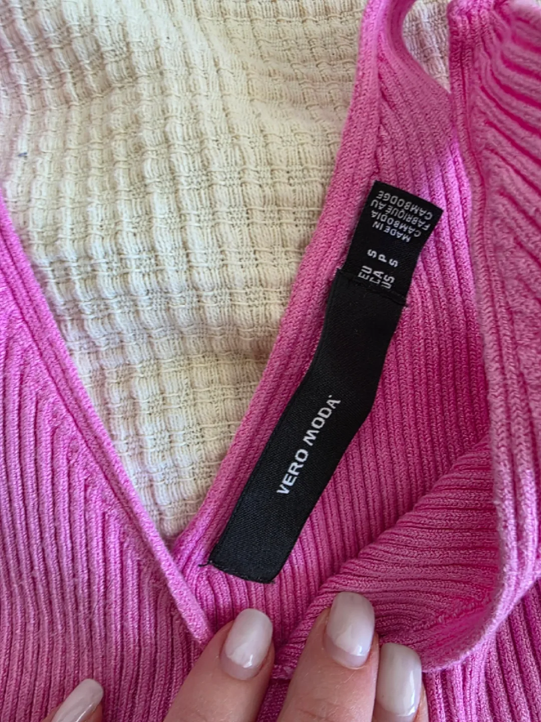 Vero Moda Pink Ribbed Tank Top - Size S image indicator(2)