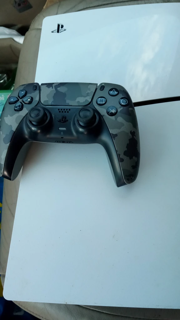 PlayStation 5 Console with Camo Controller - photo 3