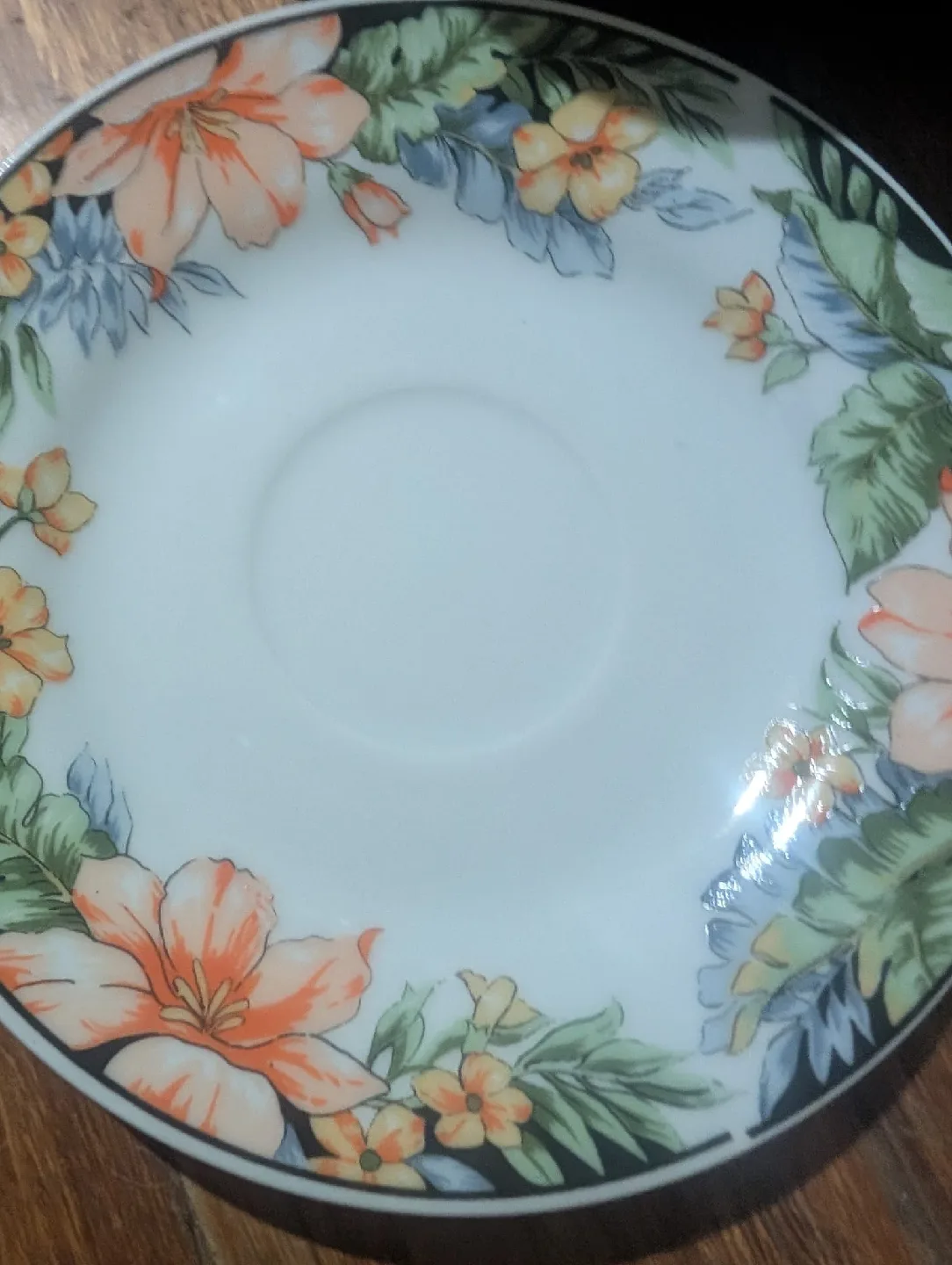 Floral Dinner Plates Set thumbnail