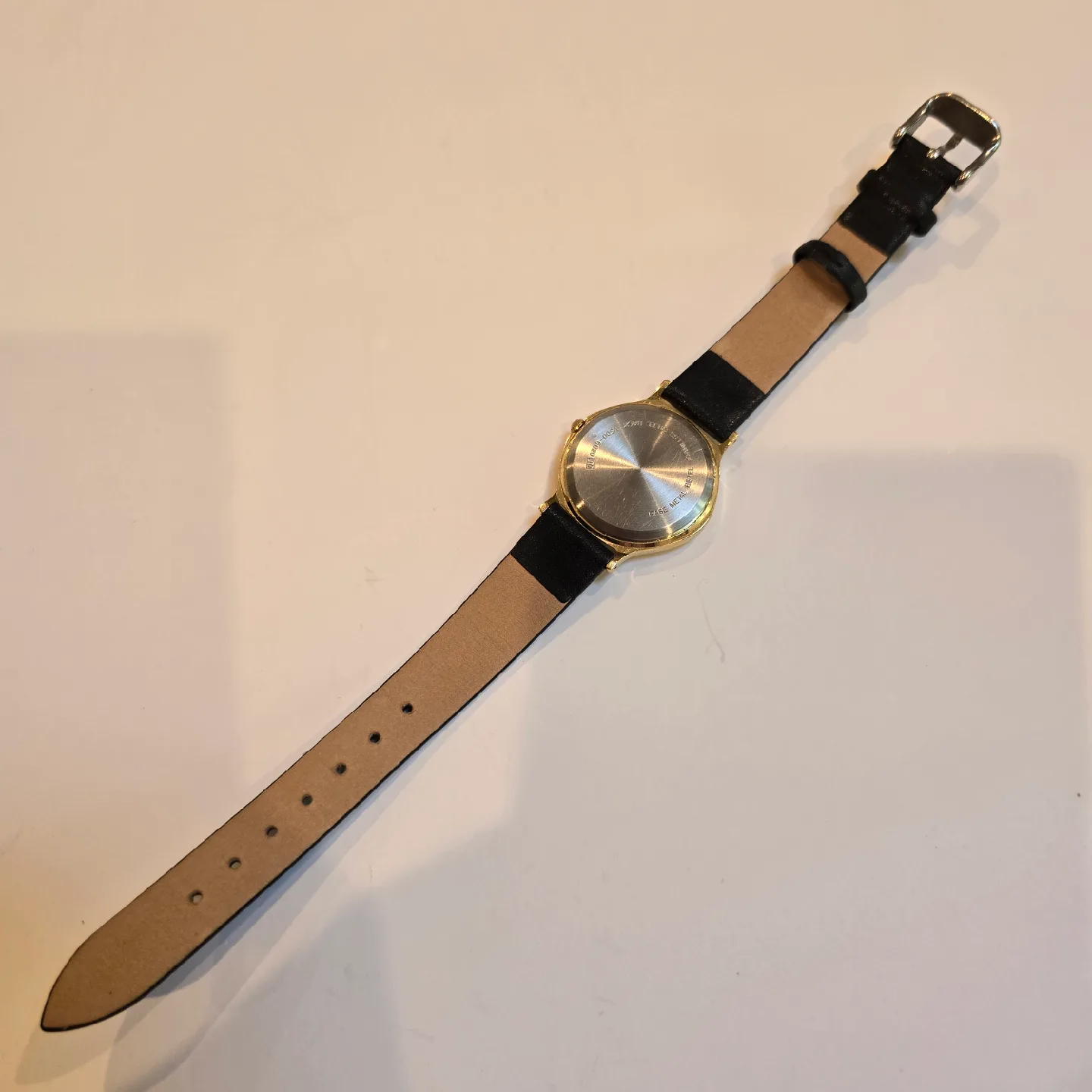 Lorus Quartz Watch image indicator(6)