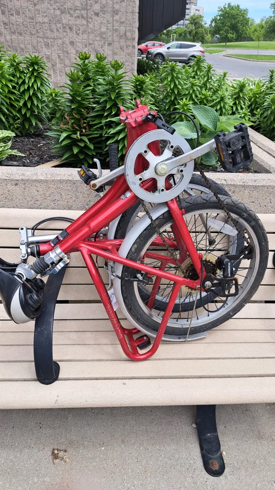 Red schwinn Folding Bike image indicator(3)