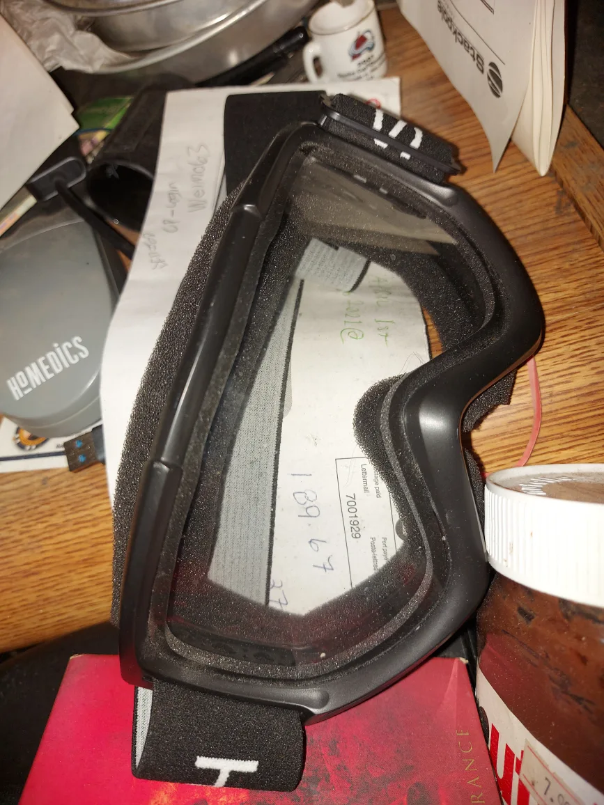 Smith Ski/Snowboard Goggles thumbnail