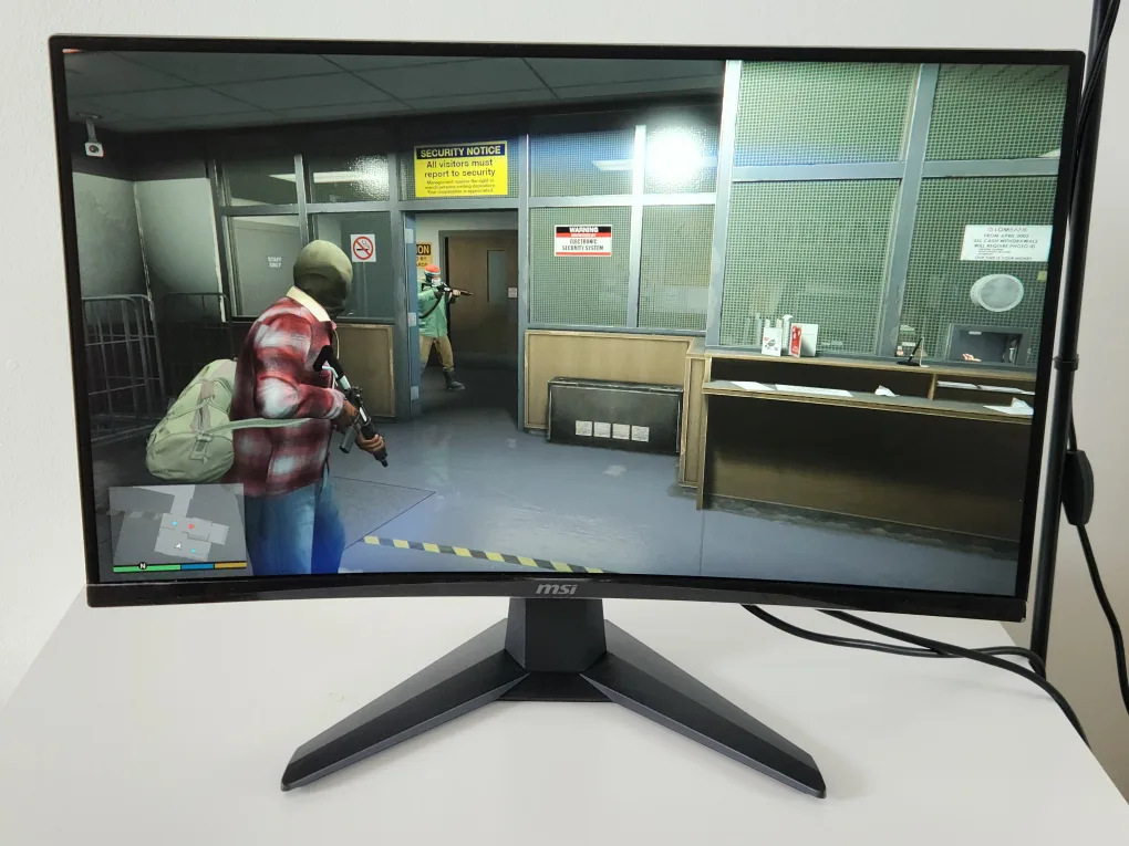 MSI MAG 275QF – 27″ Curved WQHD 180Hz Gaming Monitor – Like New