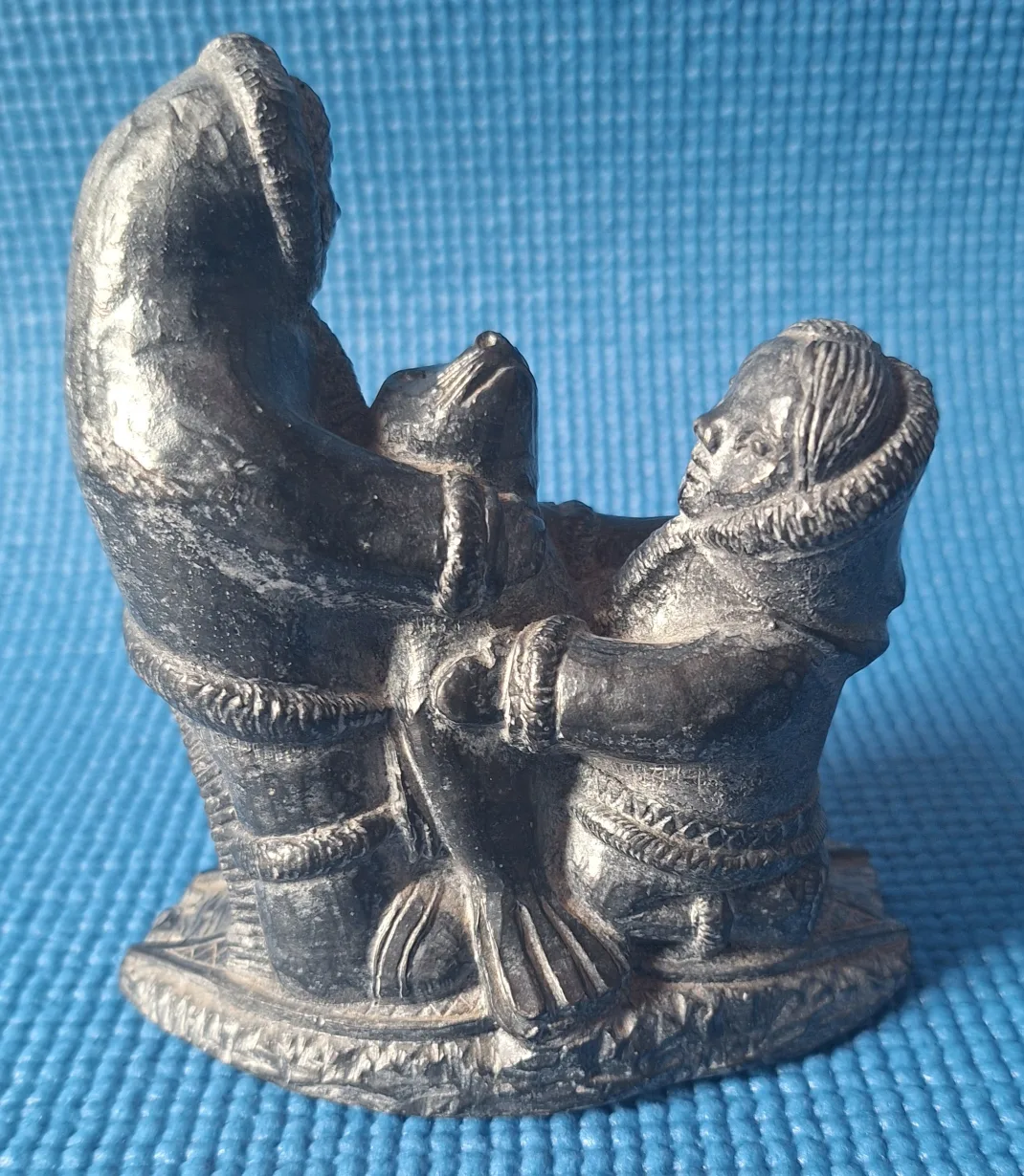 Inuit Stone Carving Sculpture Wolf Original image indicator(2)