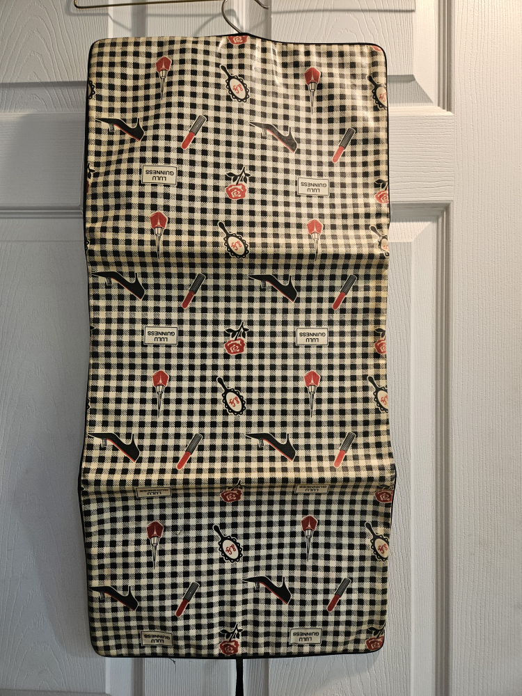 Two Basic Gear Hanging Toiletry Bag & Lulu Guinness Travel Bag - photo 2