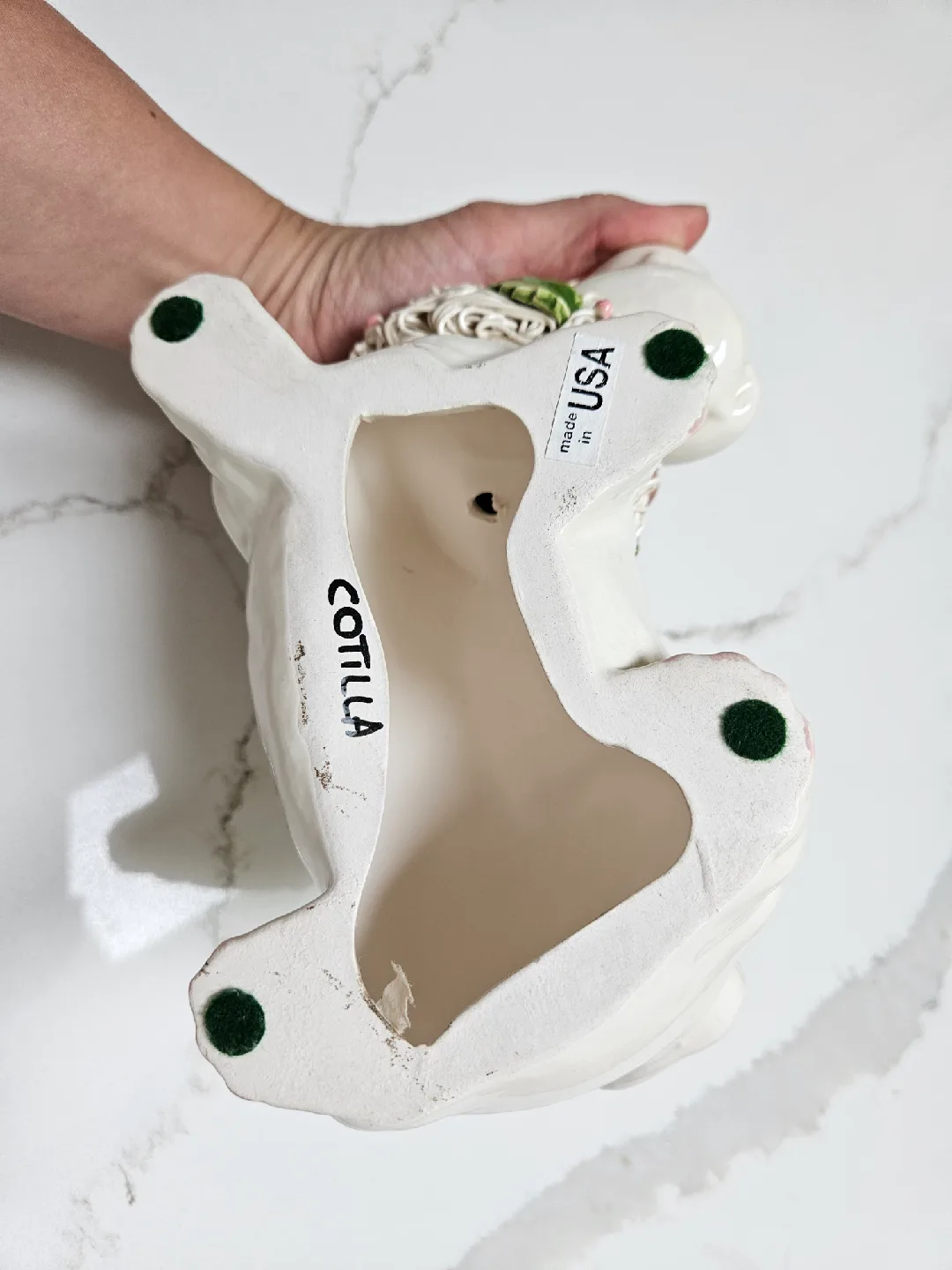 Cute Christmas Decor Ceramic Hippo & Bear Figurines image indicator(8)