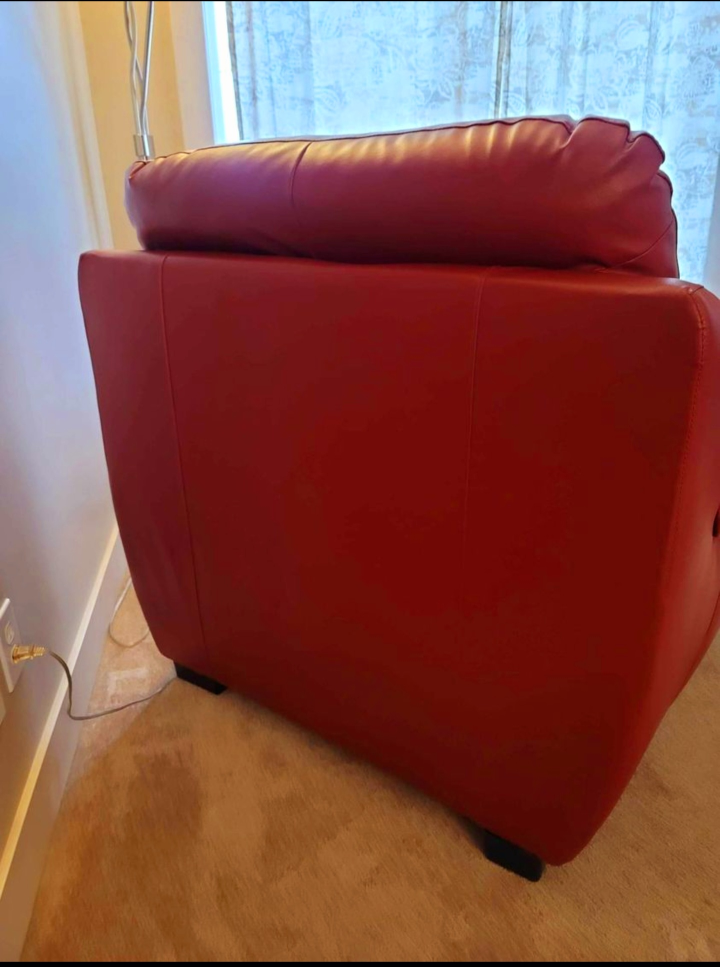 Red Faux Leather single Armchair - photo 3