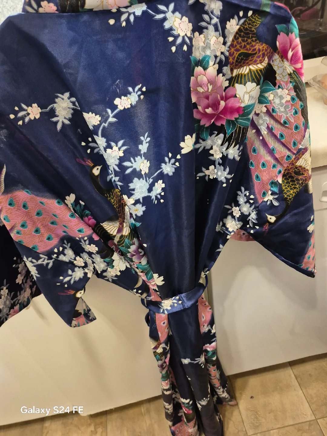 ladies  brand new  Robe image indicator(6)