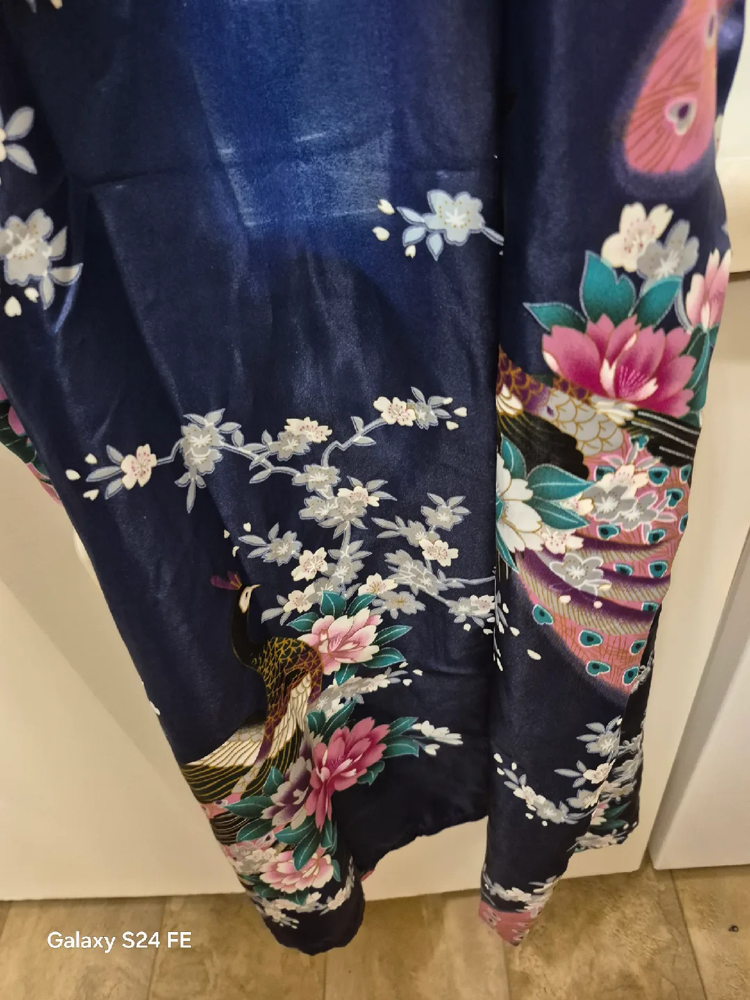 ladies  brand new  Robe image indicator(7)