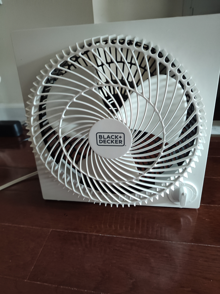 Black+Decker White Box Fan