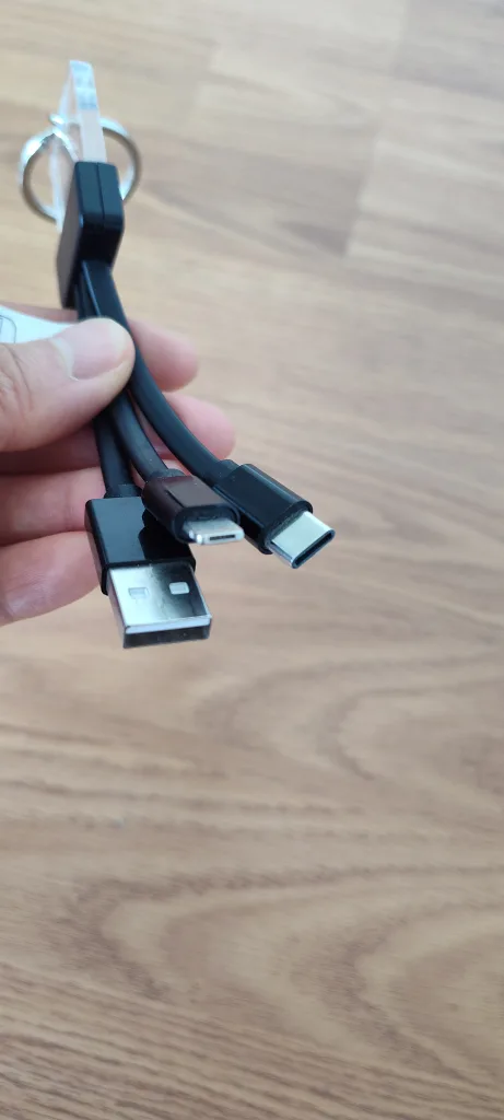 3-in-1 USB Charging Cable Keychain - Black image indicator(2)