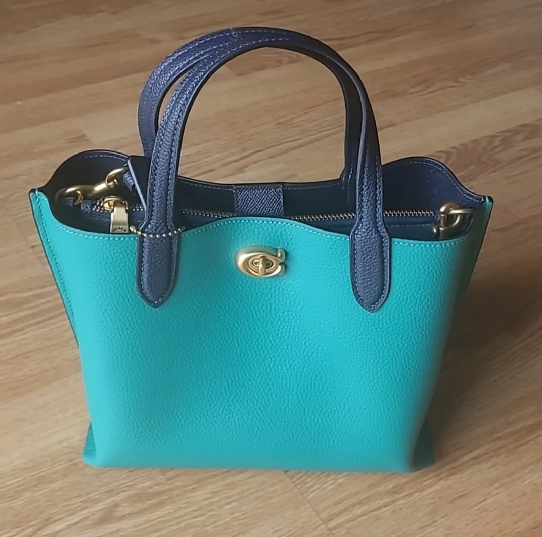 Coach  Willow Tote  24 In Colorblock thumbnail